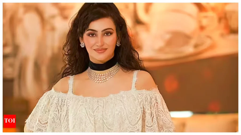 Shalini Passi Net Worth