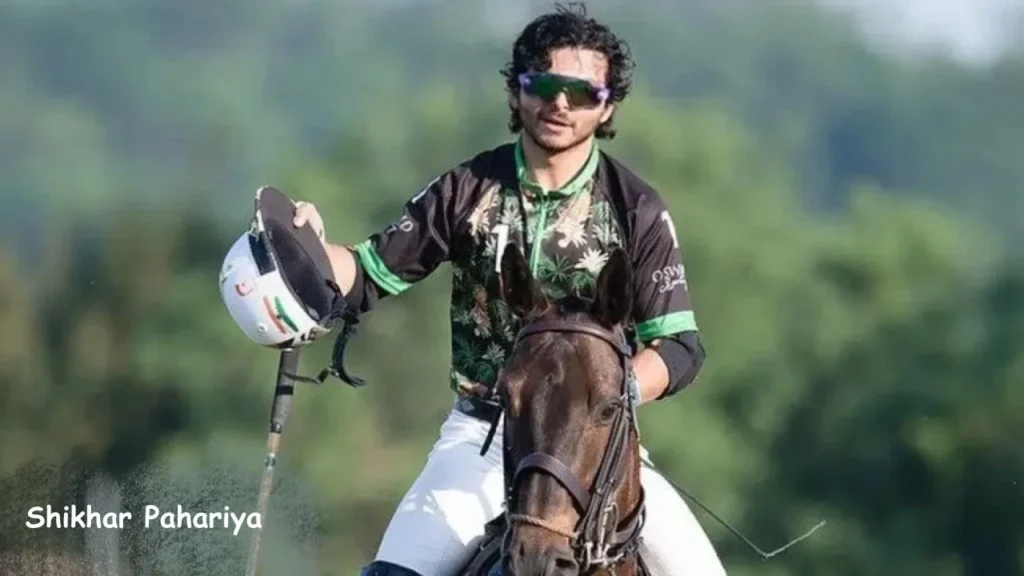 Shikhar Pahariya Age