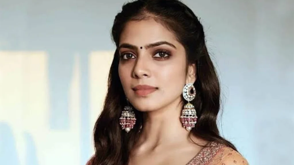 How Malavika Mohanan Went Viral