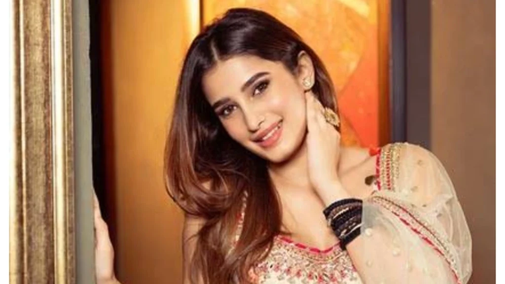Rasha Thadani Height