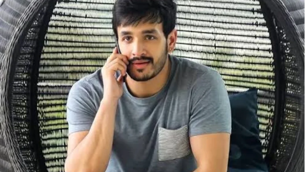 Akhil Akkineni Height