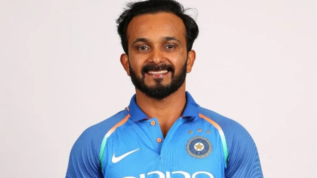 Kedar Jadhav Height