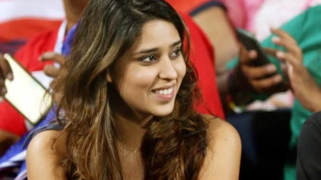Ritika Sajdeh Height