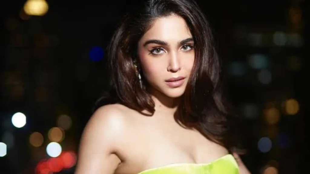 Sharvari Wagh Height
