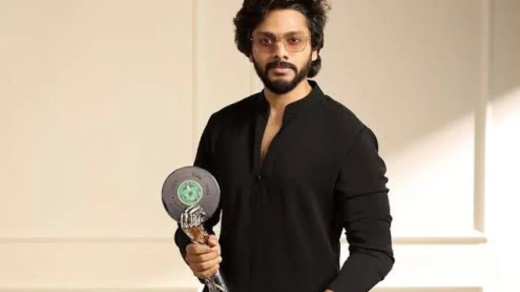 Teja Sajja Height