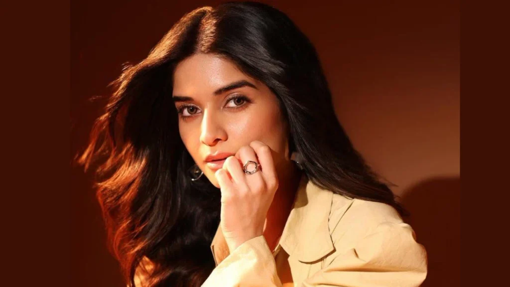 Bhavika Sharma Height