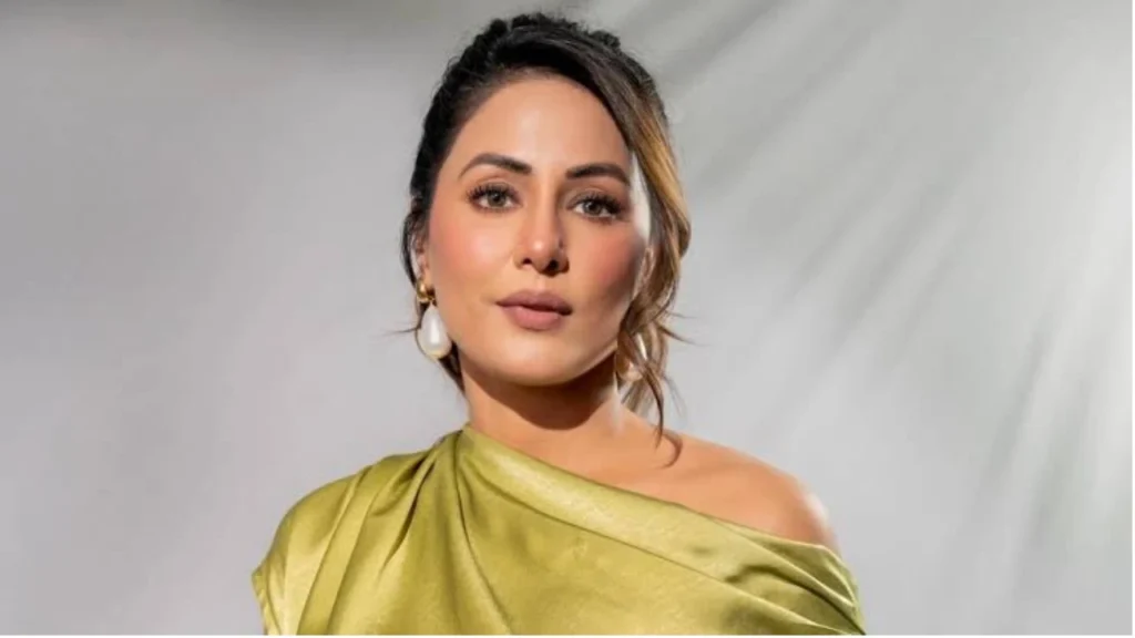 Hina Khan Height